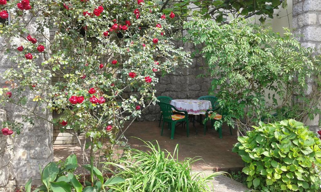 Apartment Adela Kotor Dış mekan fotoğraf